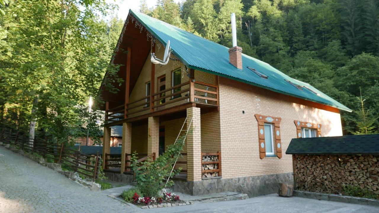 Lavanda Country Club Татарив Екстериор снимка