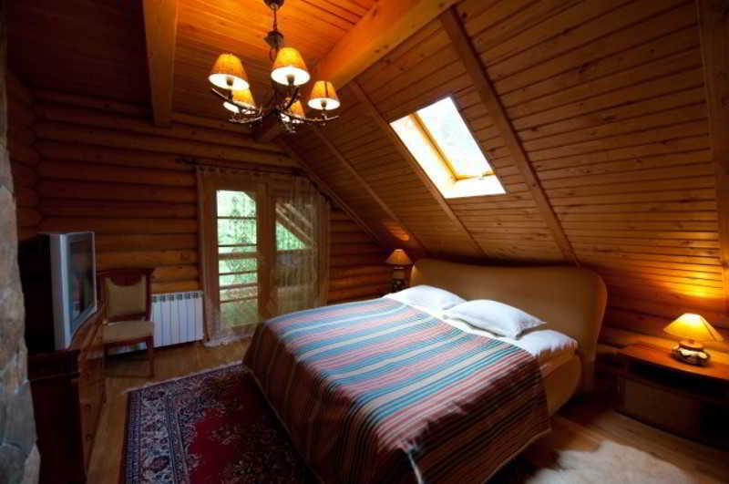 Lavanda Country Club Татарив Екстериор снимка