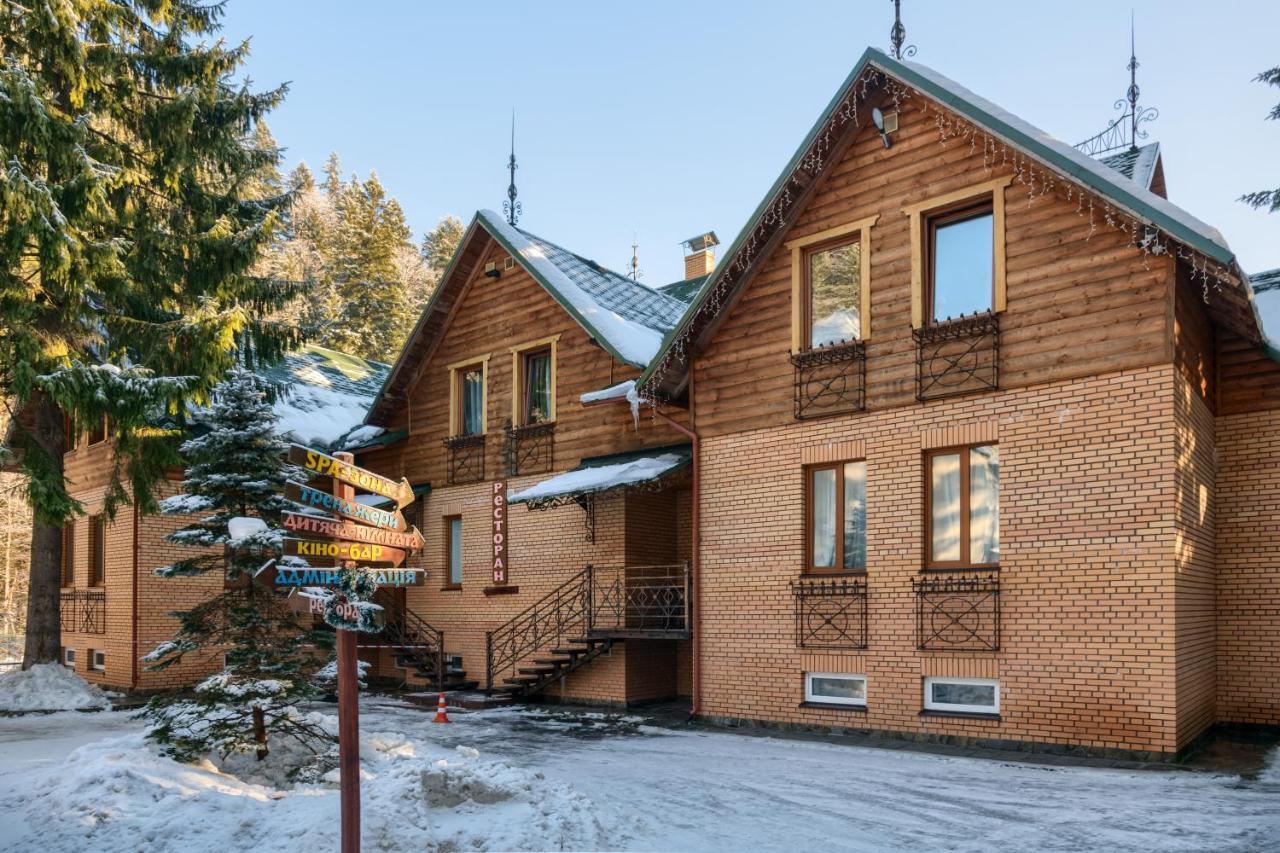 Lavanda Country Club Татарив Екстериор снимка